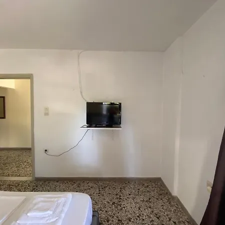 Διαμέρισμα Family With 2 Bedrooms To The Center *