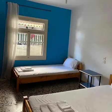 Family With 2 Bedrooms To The Center Apartment *